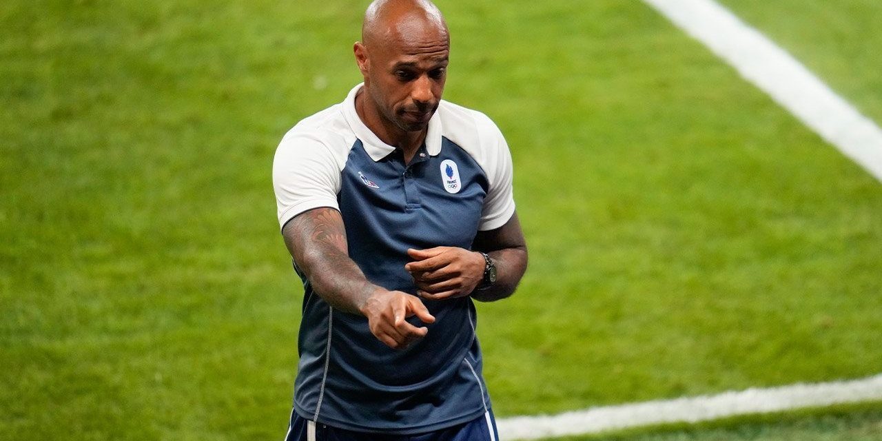Thierry Henry Pemain Legendaris Brilian Dalam Menggiring Bola