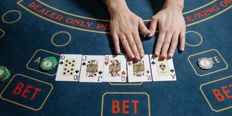 Permainan Kartu Poker Yang Memiliki Berbagai Dampak