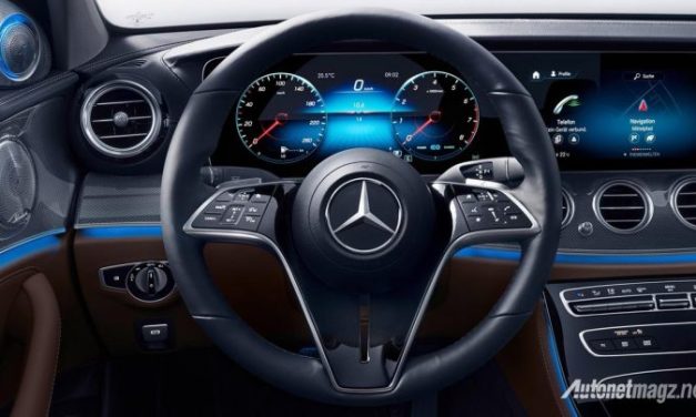 Teknologi Mercedes Benz Berikan Kenyamanan Berkendara