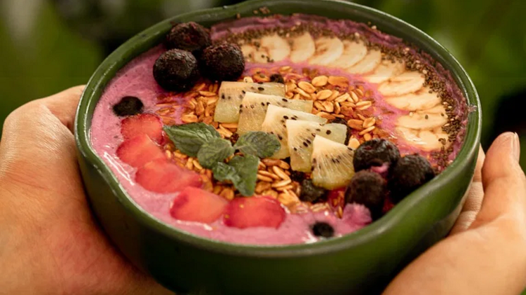 Hidangan Sehat Smoothie Bowl Untuk Gaya Hidup Yang Aktif